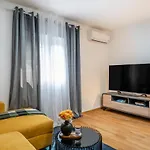 Apartment La Casa